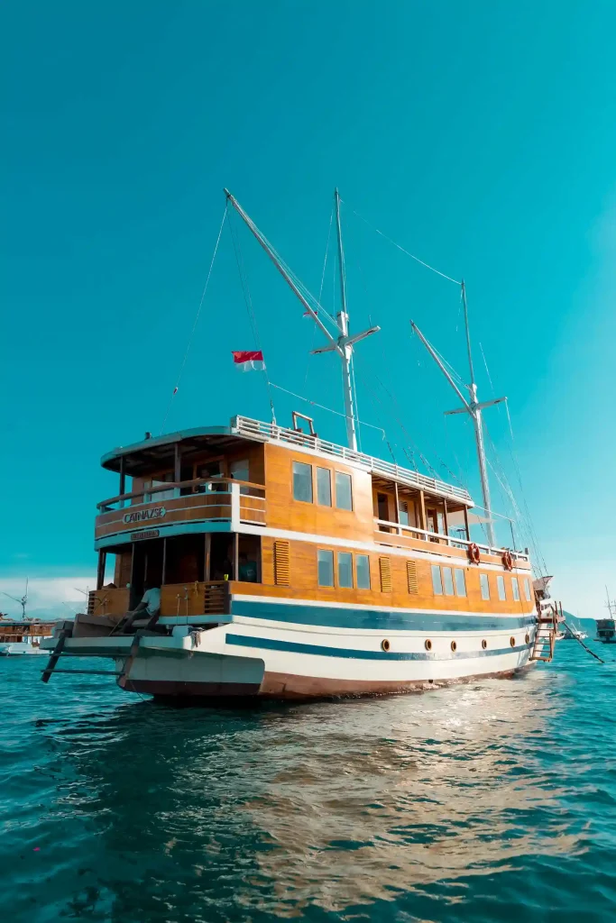 Discover the Magic of Komodo National Park with Catnazse Liveaboard