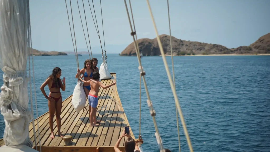 Seasickness on a Komodo Liveaboard: What Actually Helps