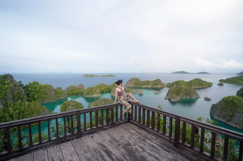 Private Charter Versus Shared Cabin Liveaboard in Raja Ampat